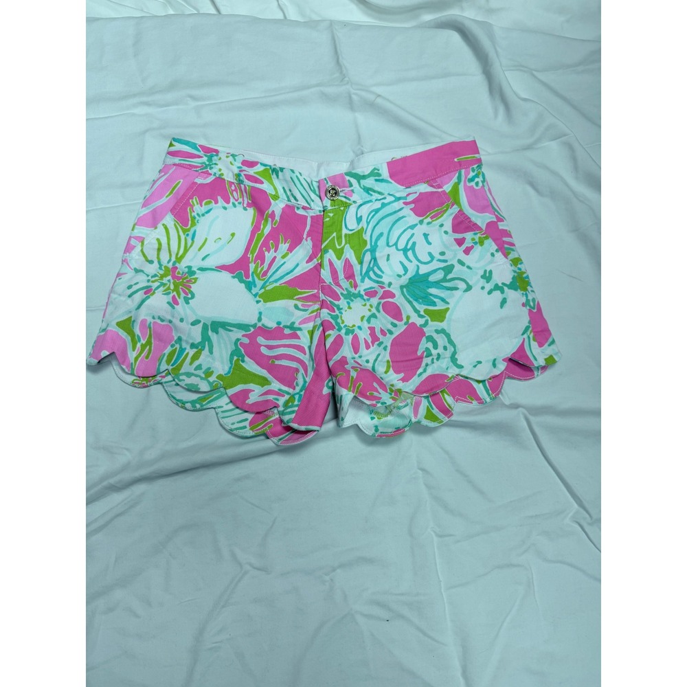 Lilly Pulitzer Buttercup Scallop Hem Shorts Pink Green Floral Size 2